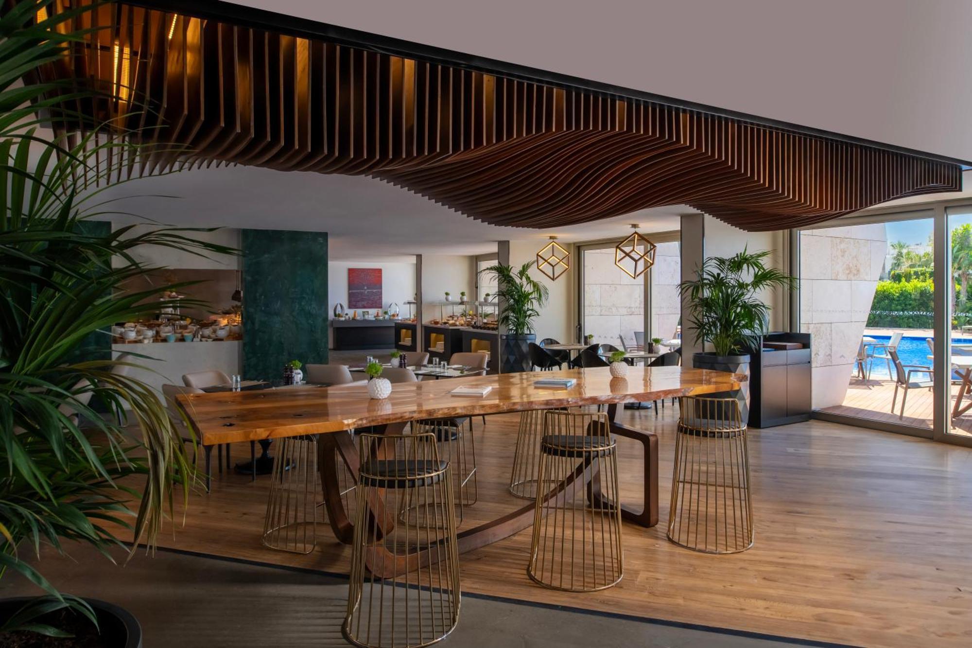 Swissotel Resort Bodrum Beach Тургутрейс Екстериор снимка